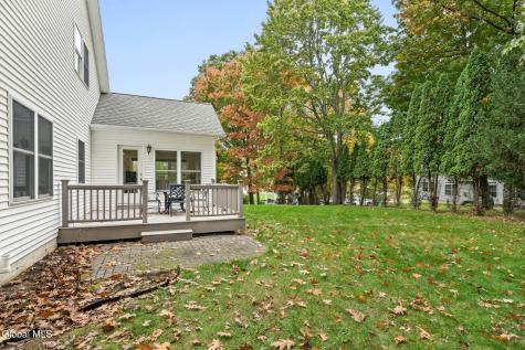 11 Ledgewood Drive Troy NY 12180