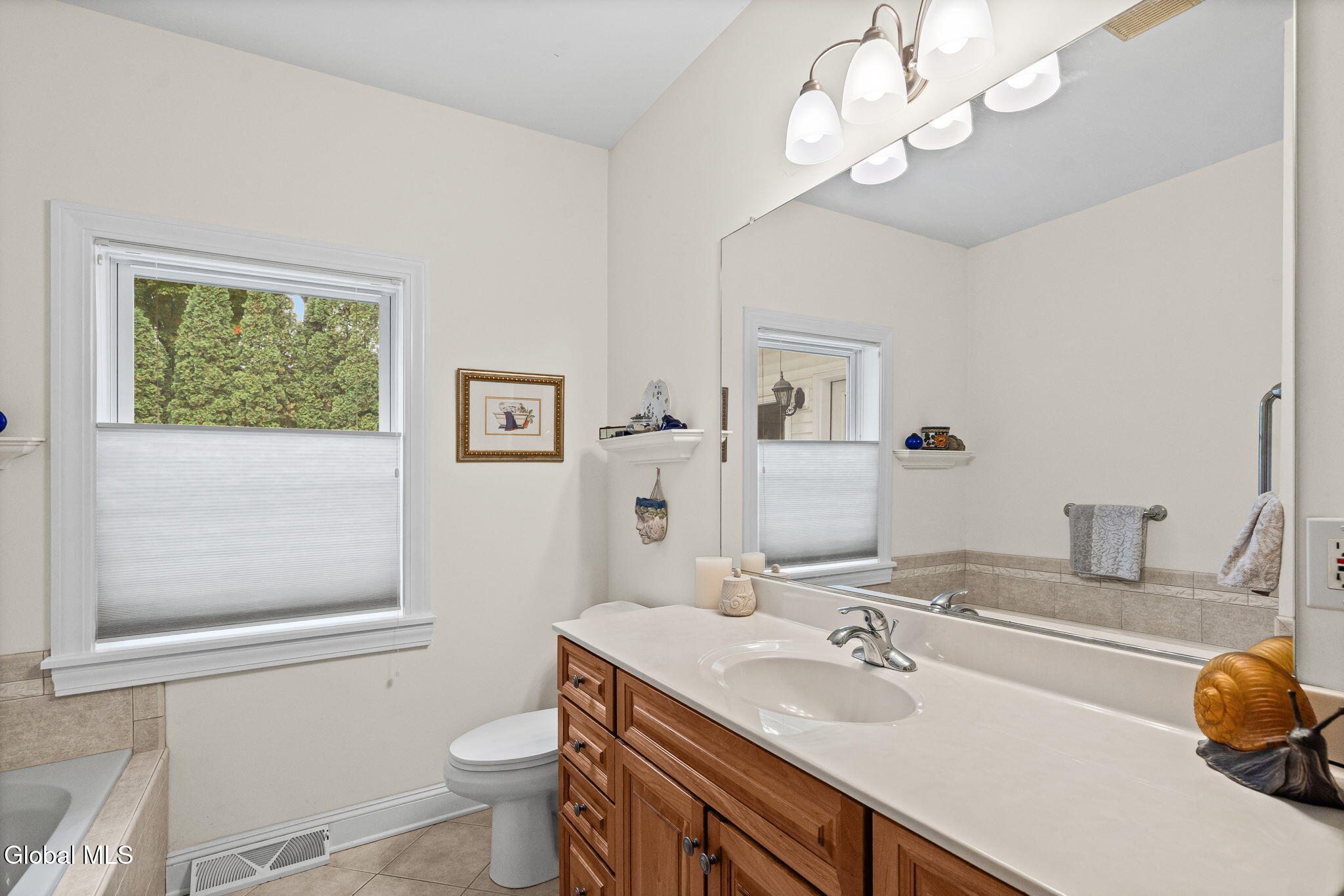 11 Ledgewood Drive Troy NY 12180