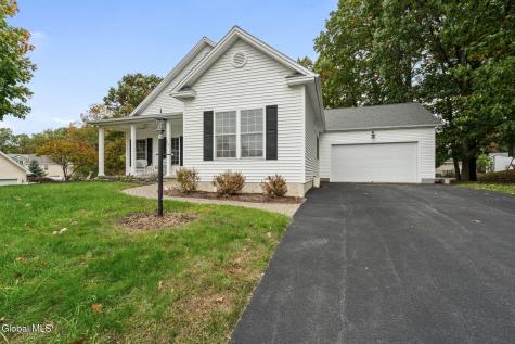11 Ledgewood Drive Troy NY 12180