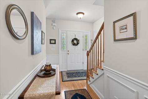 11 Ledgewood Drive Troy NY 12180