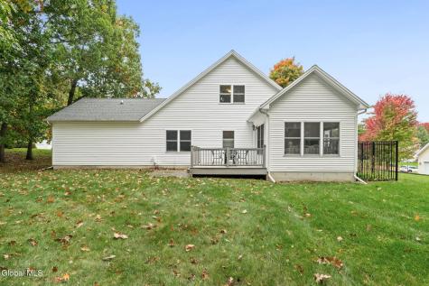 11 Ledgewood Drive Troy NY 12180