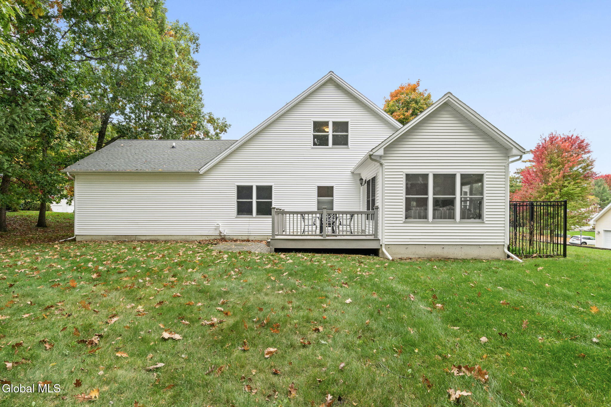 11 Ledgewood Drive Troy NY 12180