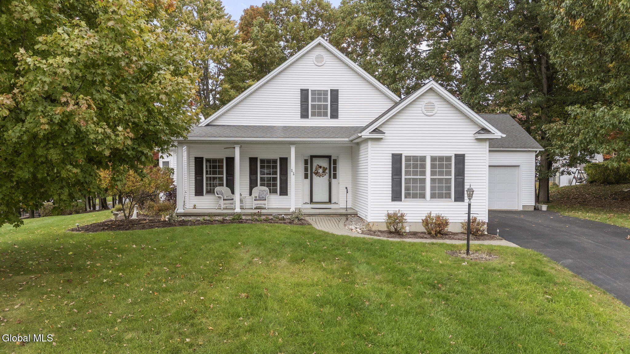 11 Ledgewood Drive Troy NY 12180