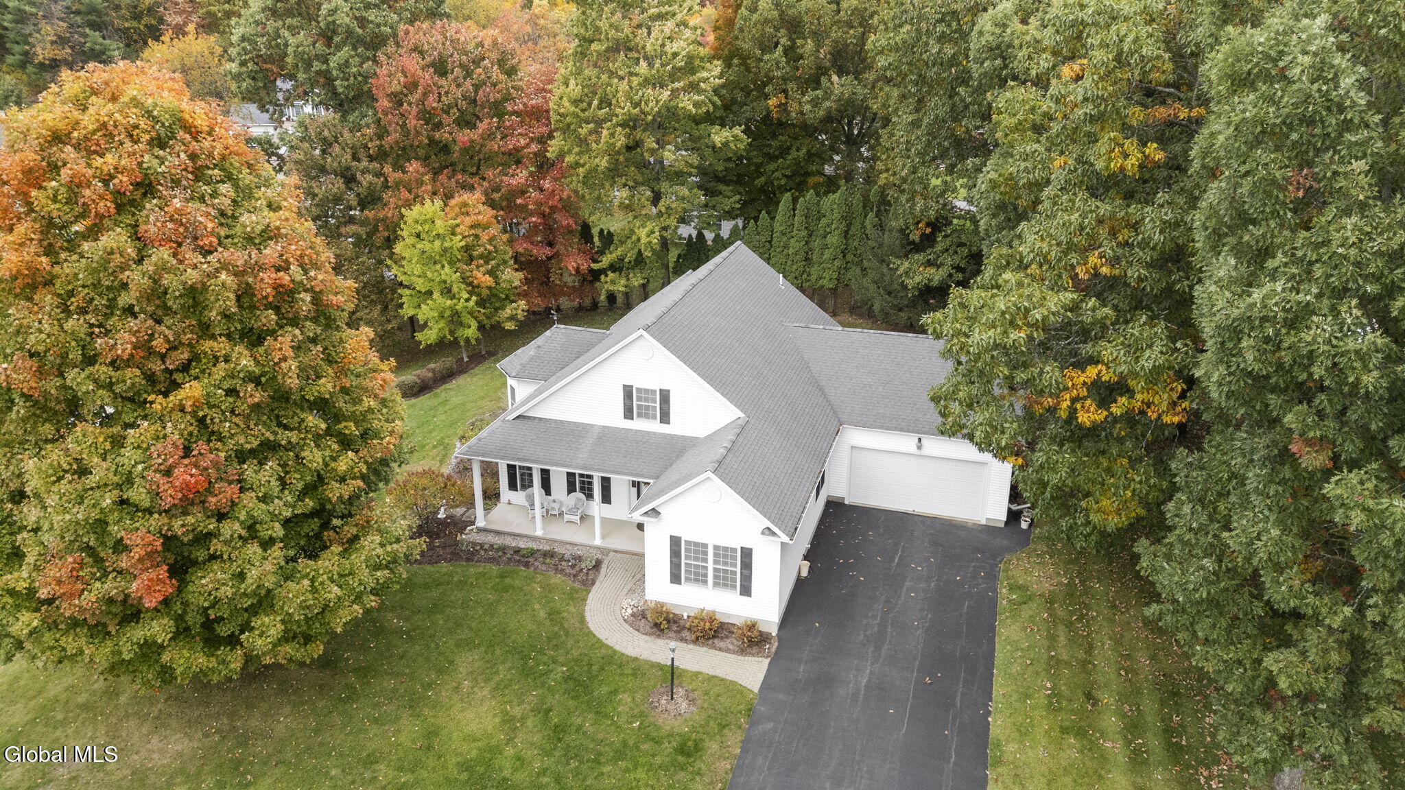 11 Ledgewood Drive Troy NY 12180