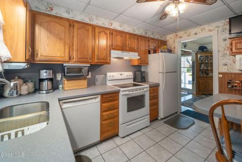 13 Saratoga Drive Glenville NY 12302
