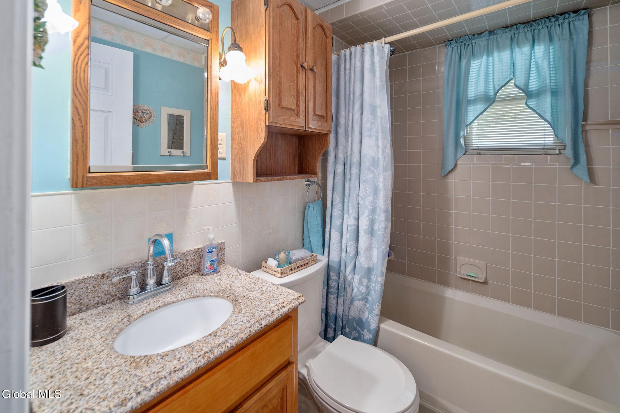 13 Saratoga Drive Glenville NY 12302