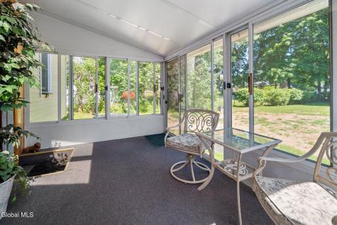 13 Saratoga Drive Glenville NY 12302