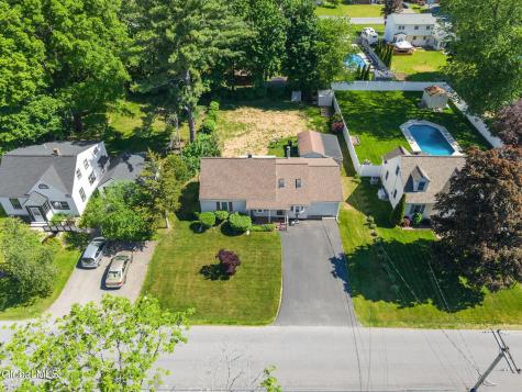 13 Saratoga Drive Glenville NY 12302