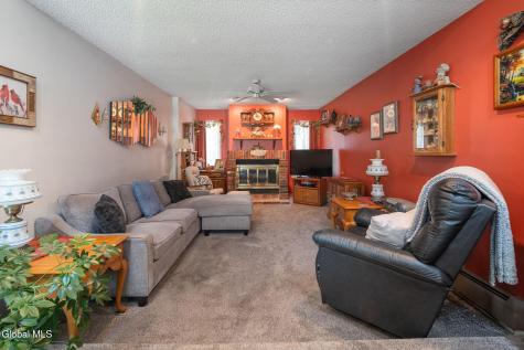 13 Saratoga Drive Glenville NY 12302