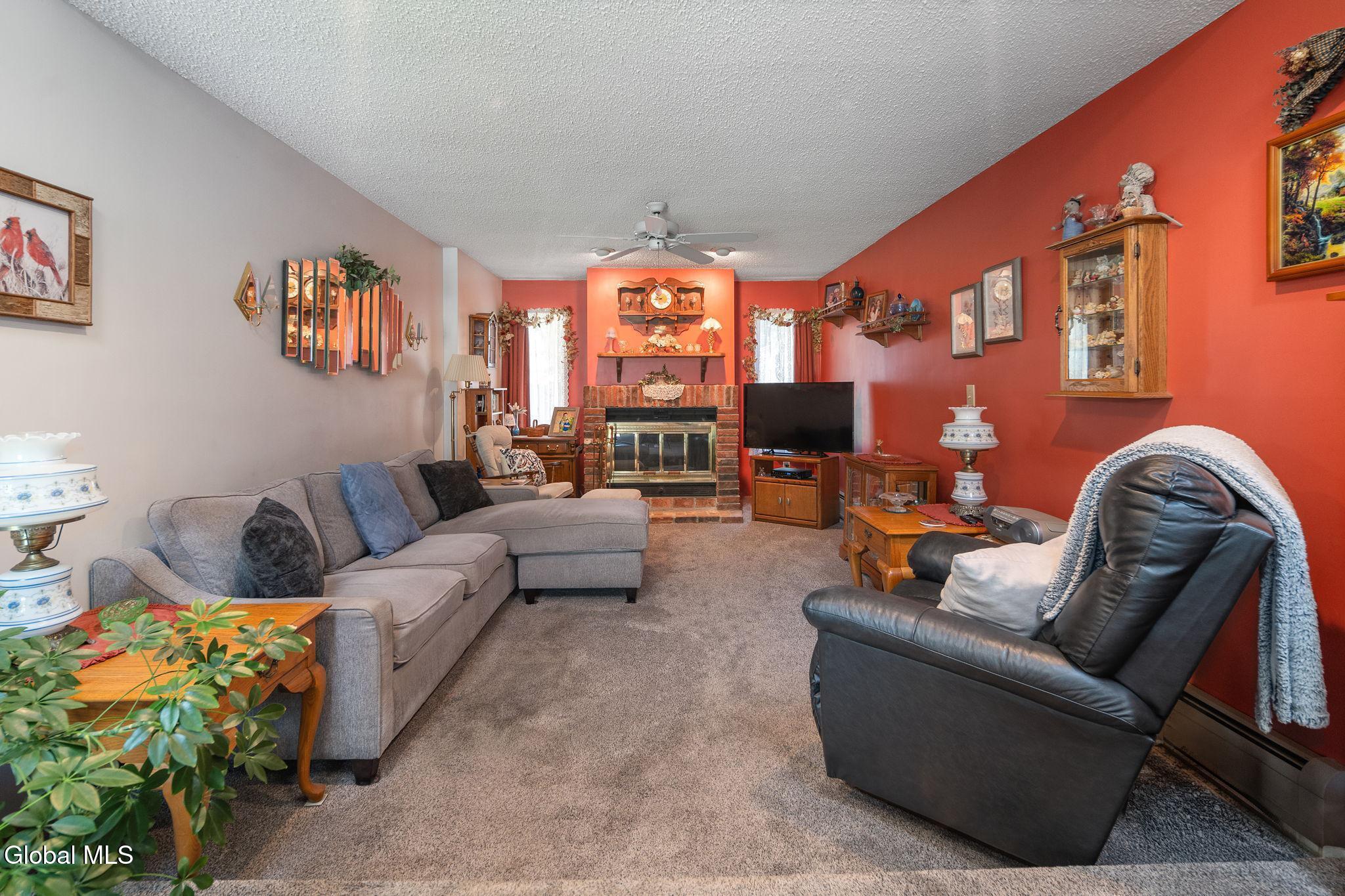 13 Saratoga Drive Glenville NY 12302