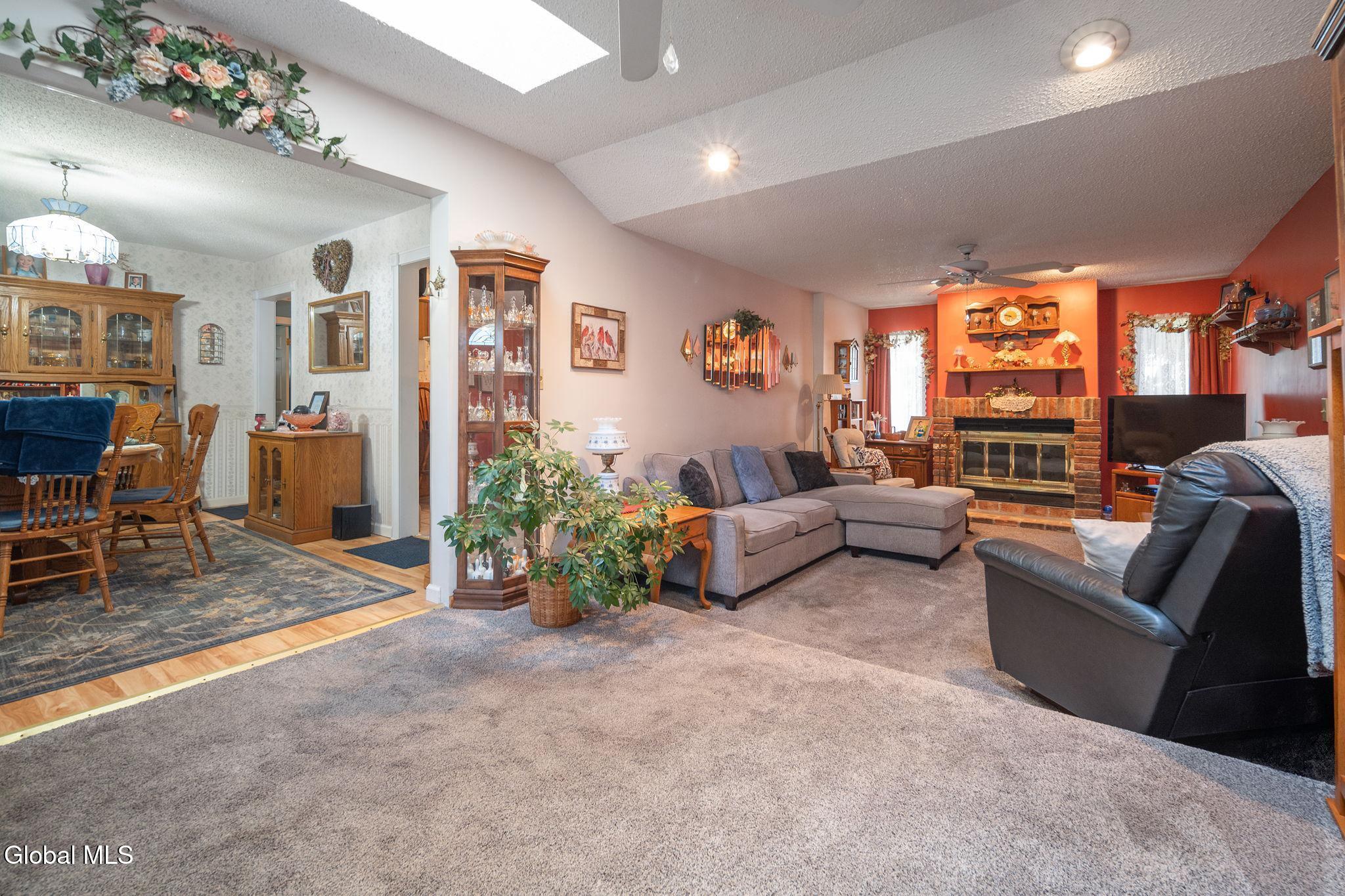 13 Saratoga Drive Glenville NY 12302