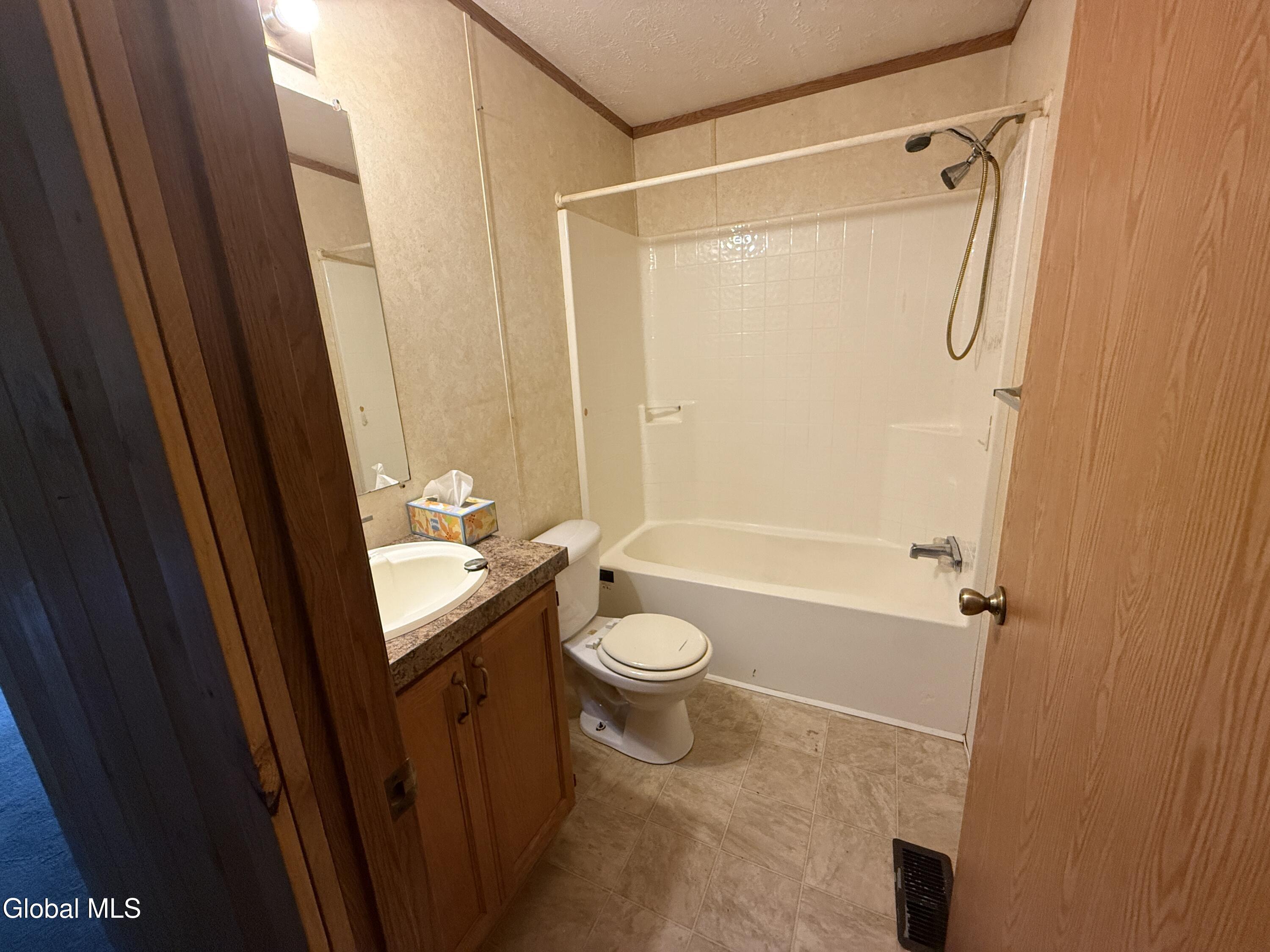 244 Sweet Road Johnstown NY 12095