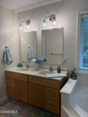 4 Fenimore Place Gansevoort NY 12831