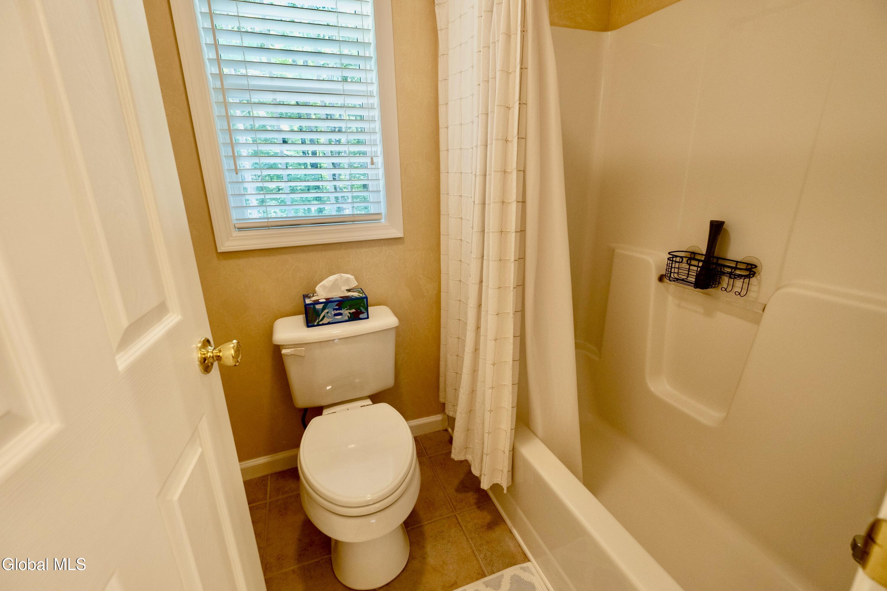 4 Fenimore Place Gansevoort NY 12831