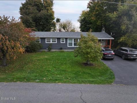 12 Ridge Road Ravena NY 12143