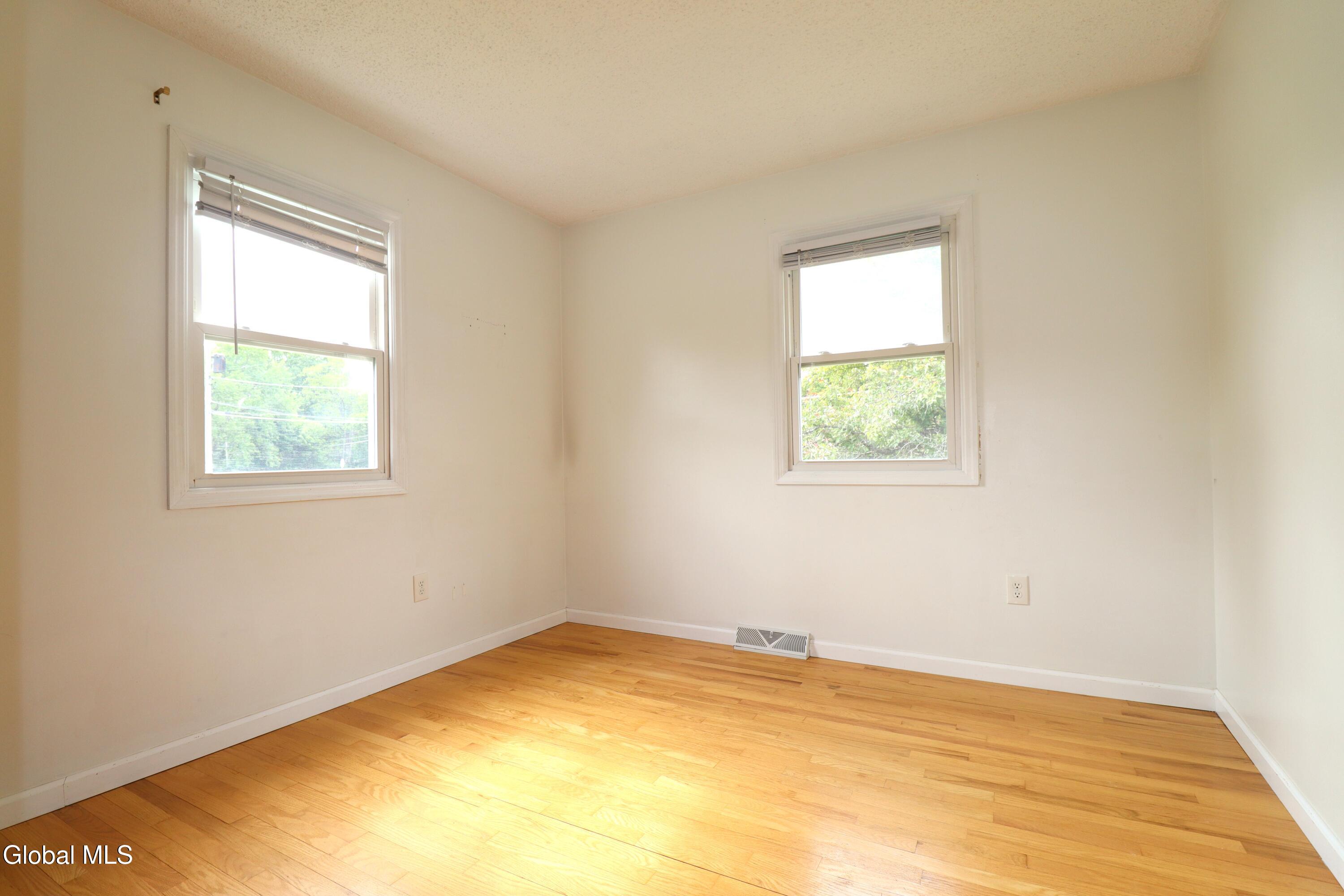 1278 Vley Road Glenville NY 12302