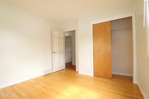 1278 Vley Road Glenville NY 12302