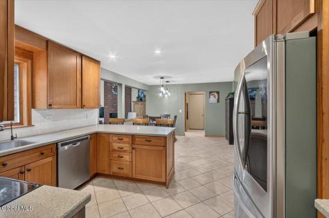 9 Judith Drive Clifton Park NY 12065