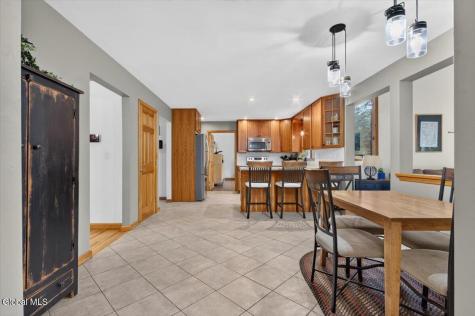 9 Judith Drive Clifton Park NY 12065