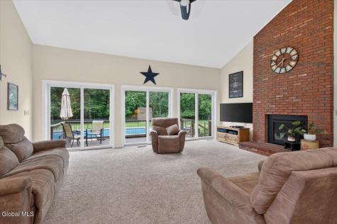 9 Judith Drive Clifton Park NY 12065
