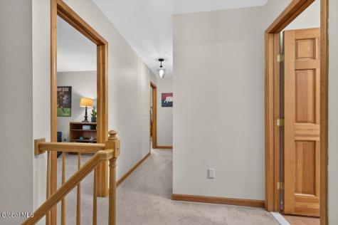 9 Judith Drive Clifton Park NY 12065