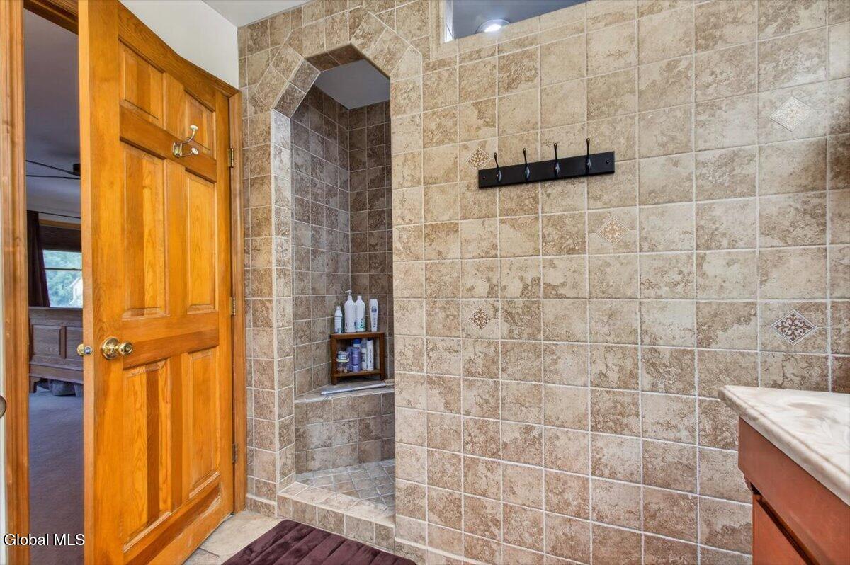 9 Judith Drive Clifton Park NY 12065