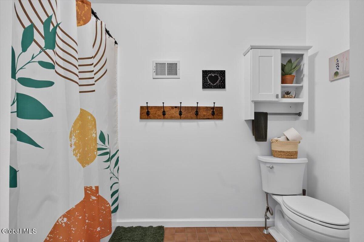 9 Judith Drive Clifton Park NY 12065
