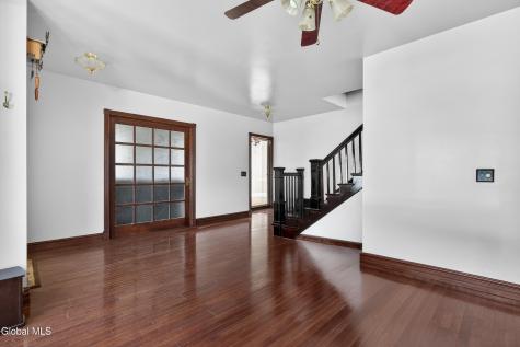 484 Kenwood Avenue Delmar NY 12054