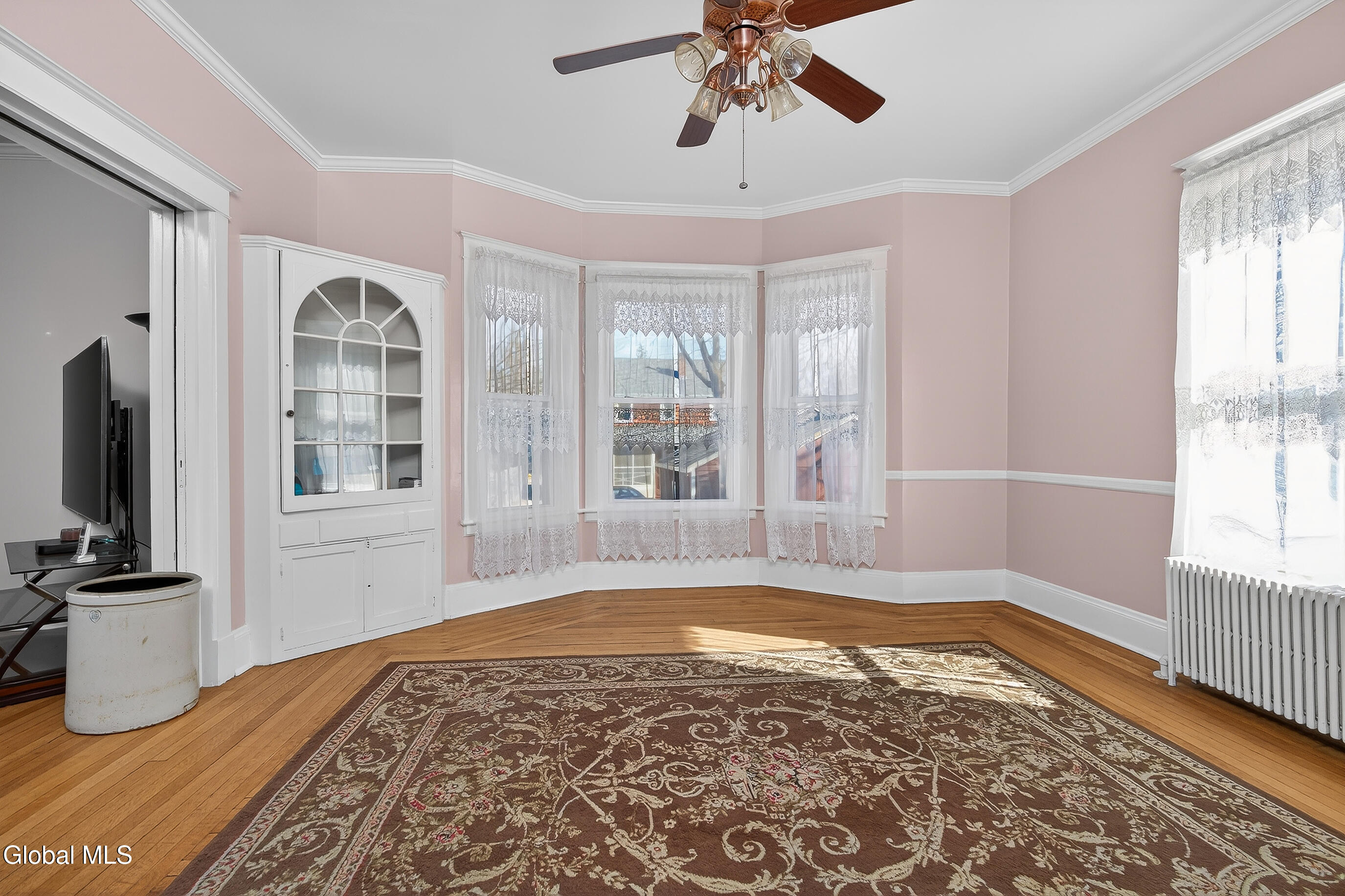 484 Kenwood Avenue Delmar NY 12054