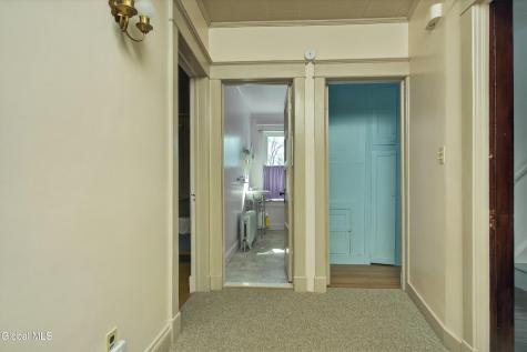 484 Kenwood Avenue Delmar NY 12054