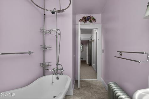 484 Kenwood Avenue Delmar NY 12054