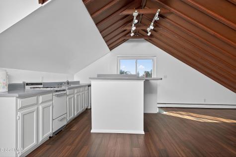 484 Kenwood Avenue Delmar NY 12054
