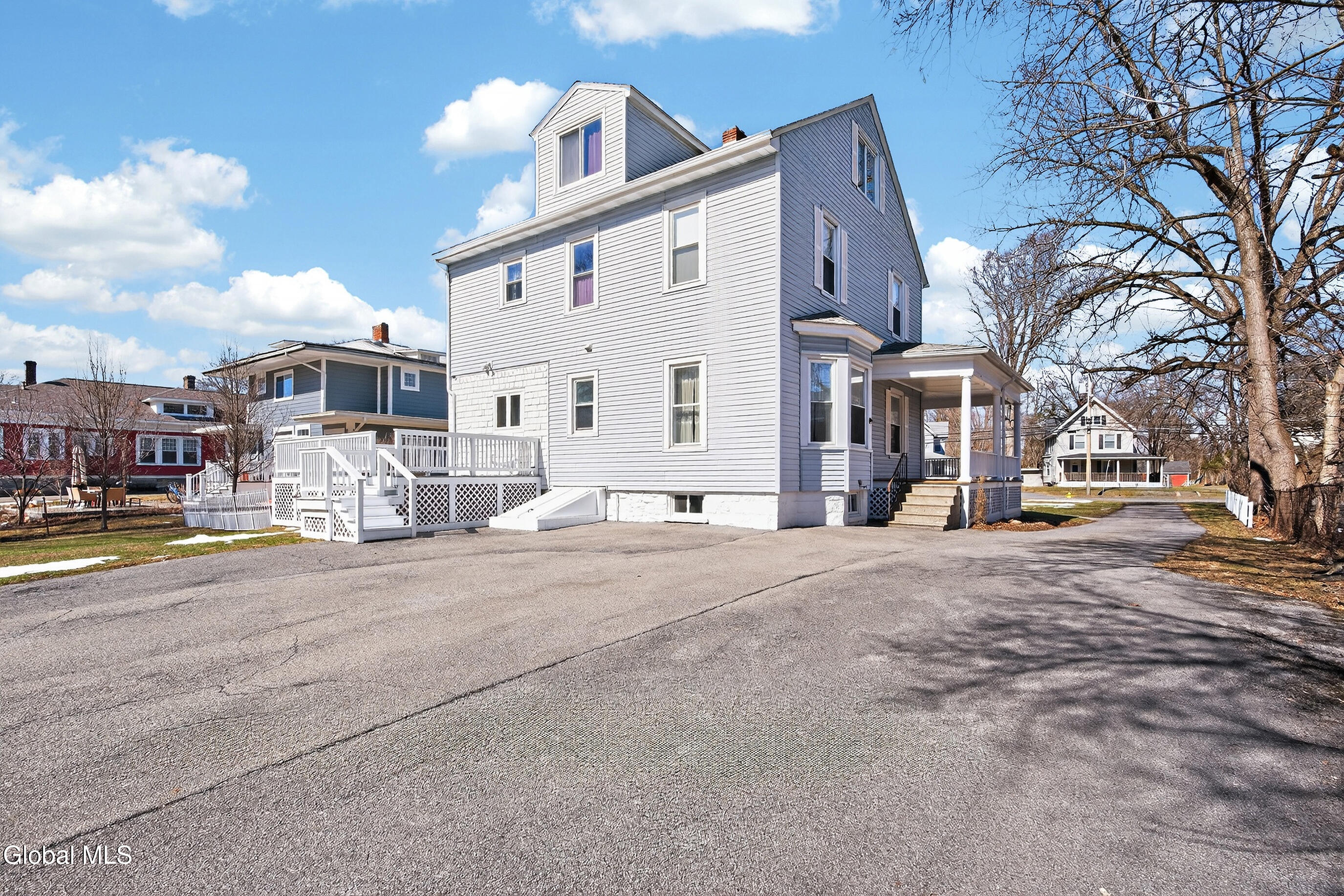 484 Kenwood Avenue Delmar NY 12054