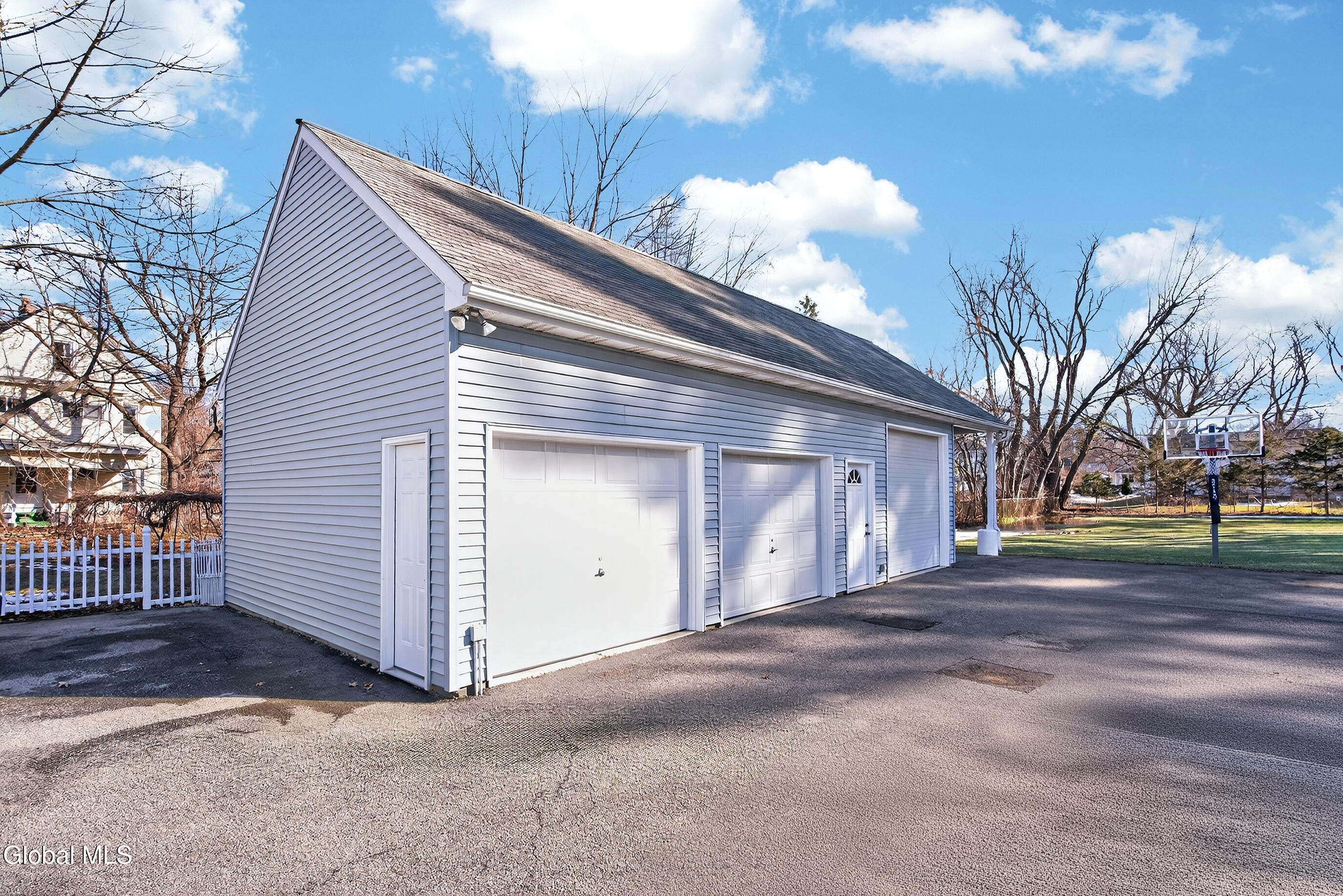 484 Kenwood Avenue Delmar NY 12054