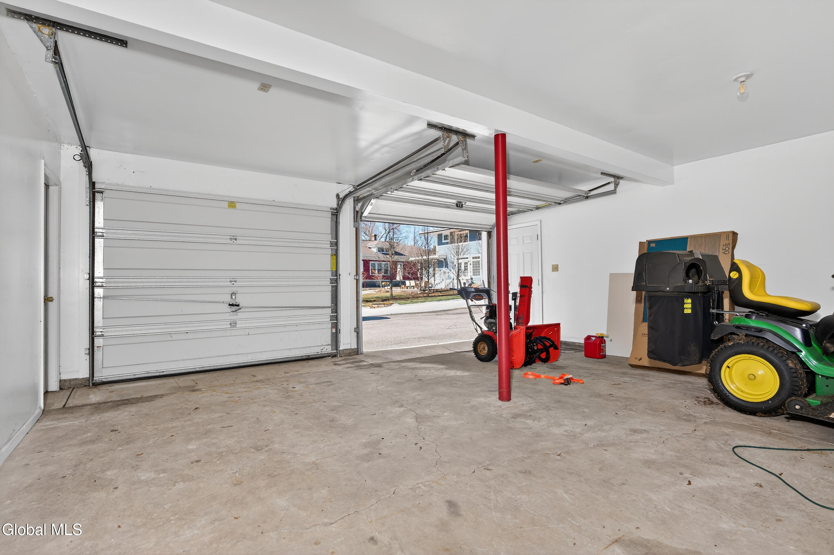 484 Kenwood Avenue Delmar NY 12054