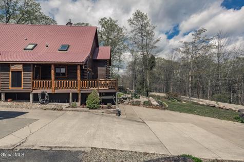 159 Maplewood Drive Gloversville NY 12078