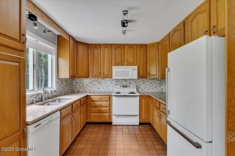 1754 Harlemville Road Ghent NY 12075