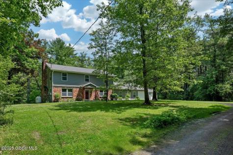 1754 Harlemville Road Ghent NY 12075