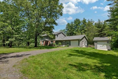 1754 Harlemville Road Ghent NY 12075