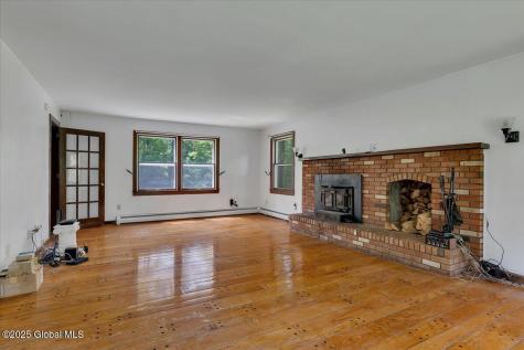 1754 Harlemville Road Ghent NY 12075