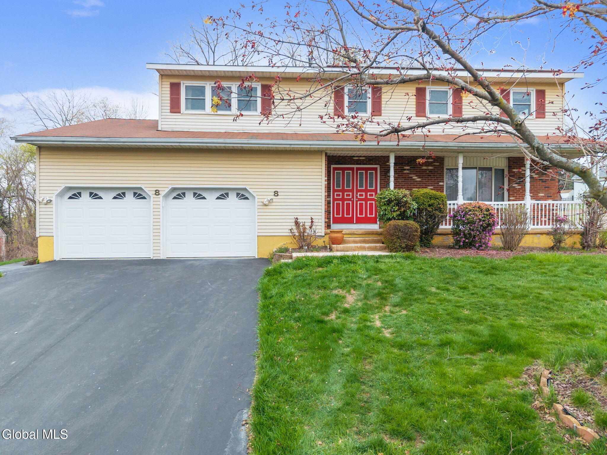 8 Windlass Drive Latham NY 12110