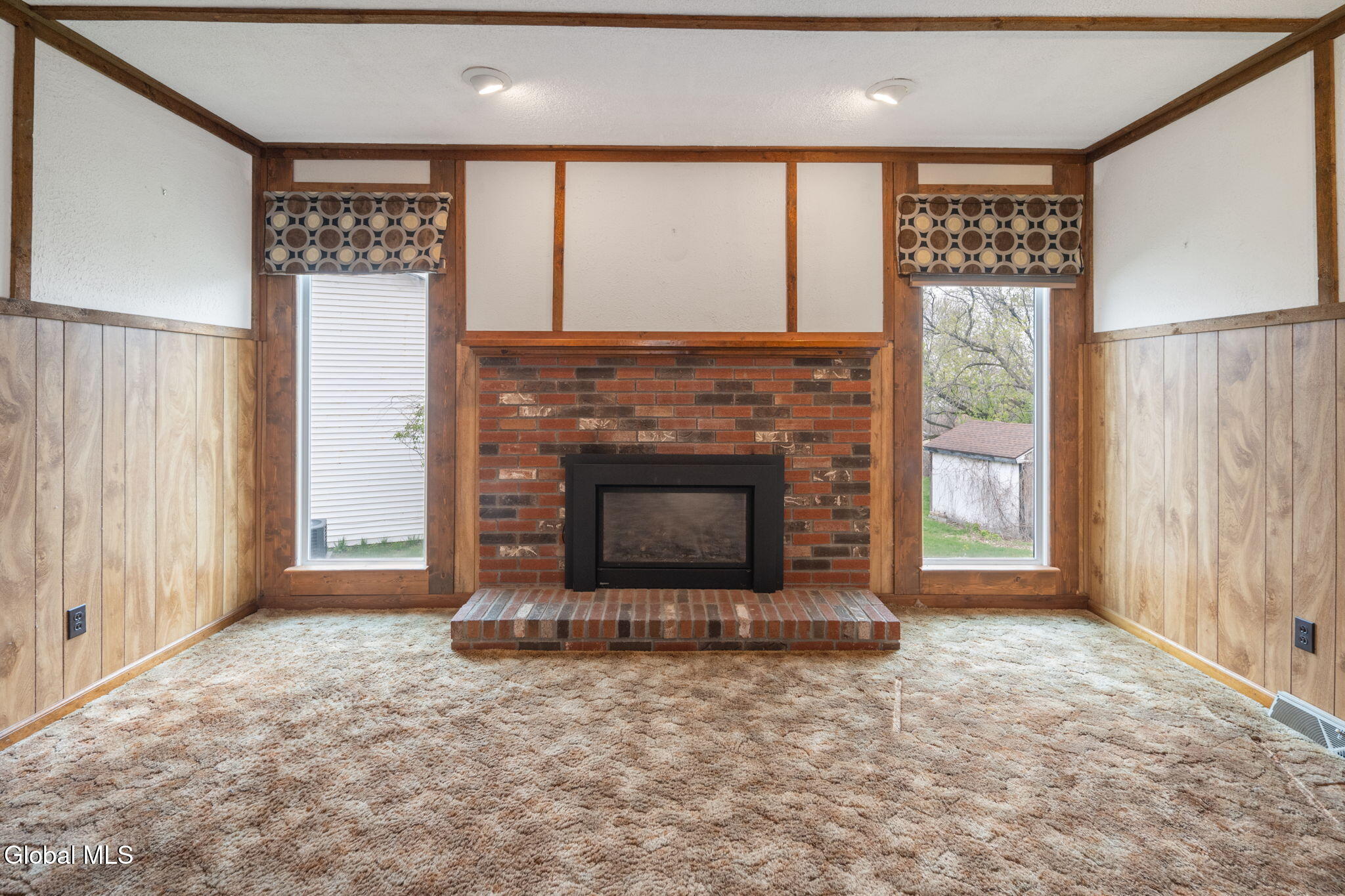 8 Windlass Drive Latham NY 12110
