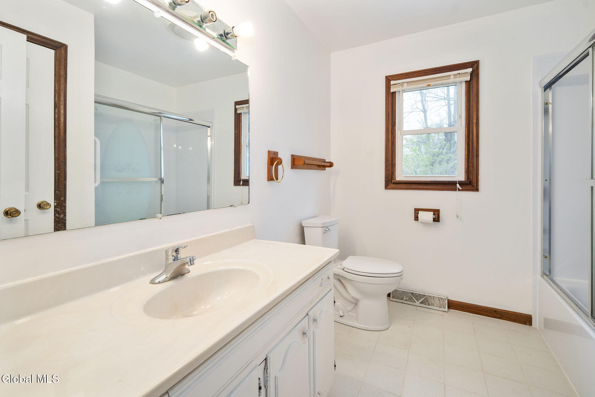 8 Windlass Drive Latham NY 12110