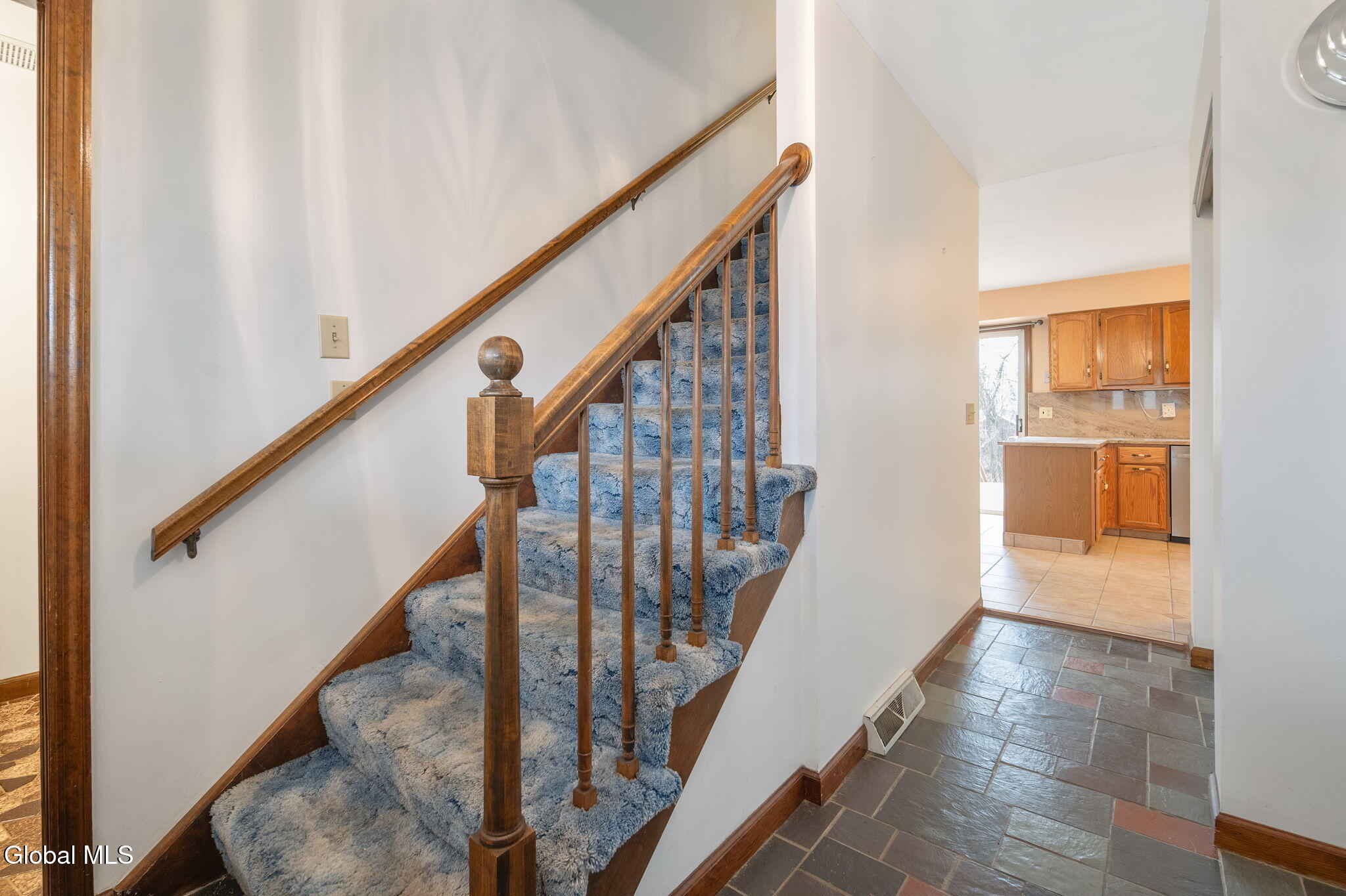 8 Windlass Drive Latham NY 12110