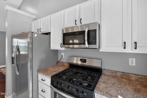 15 St Claire Avenue Rensselaer NY 12144
