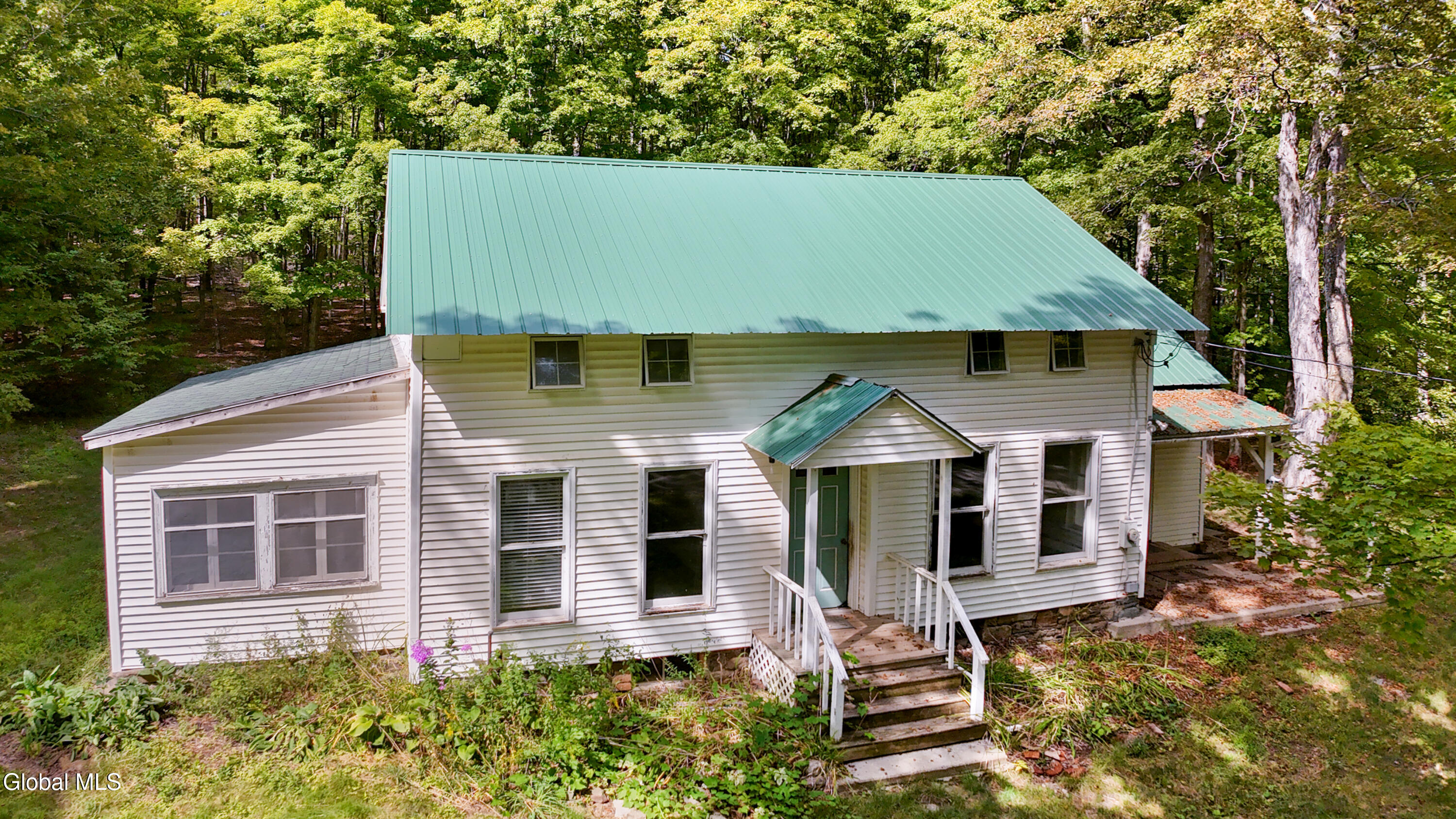 200 Davis Mount Road Oak Hill NY 12469