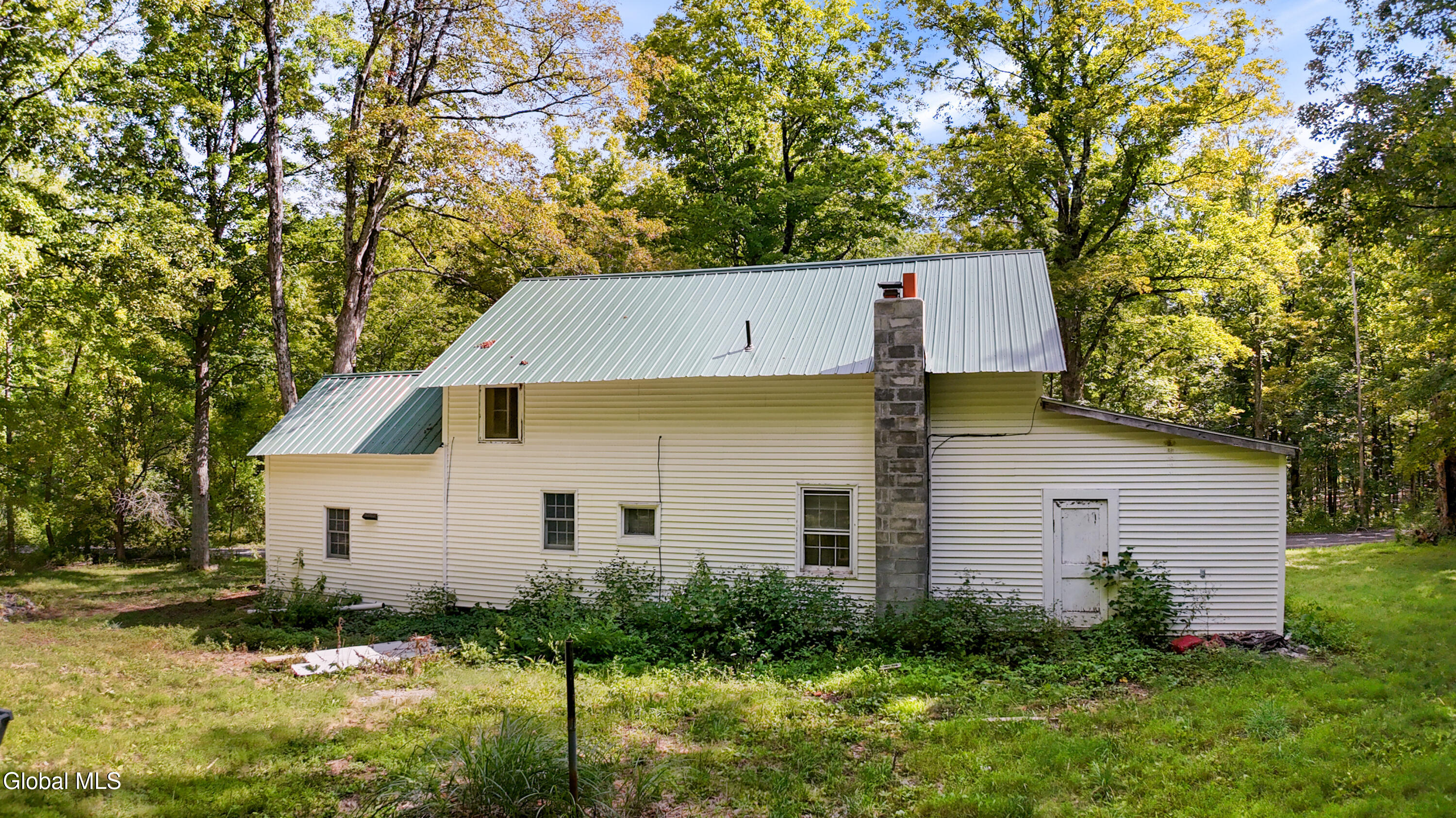 200 Davis Mount Road Oak Hill NY 12469