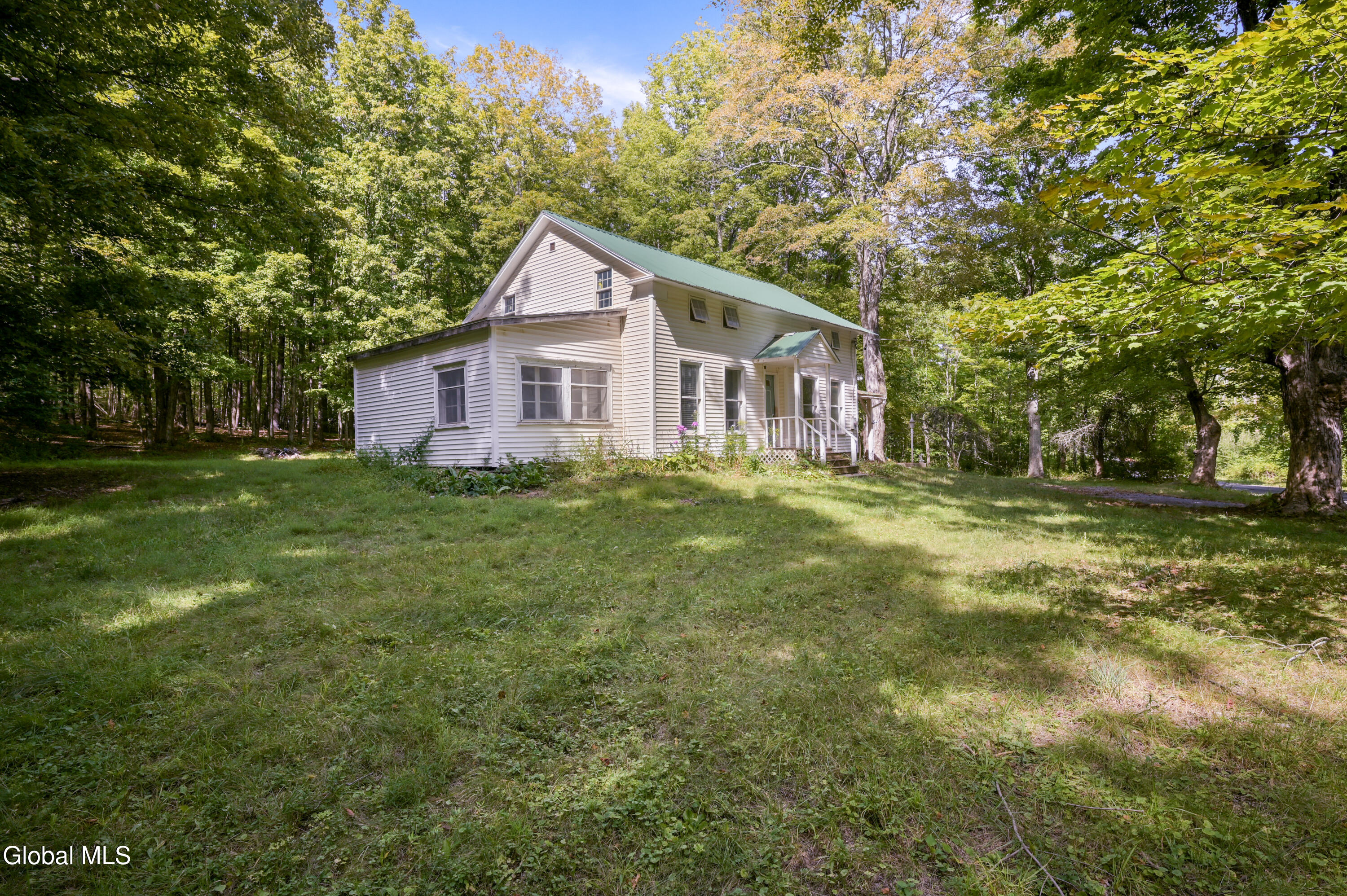 200 Davis Mount Road Oak Hill NY 12469