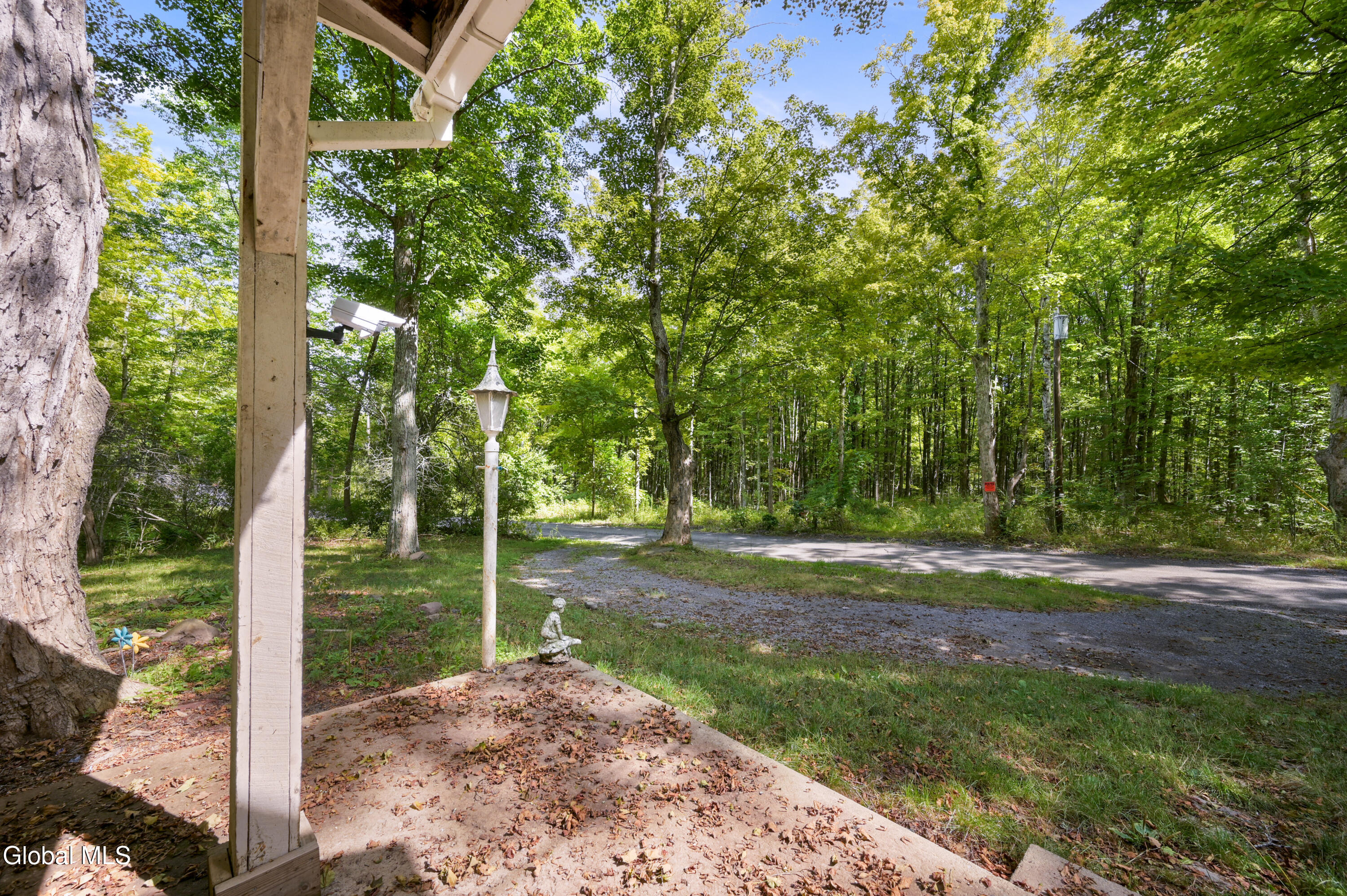 200 Davis Mount Road Oak Hill NY 12469