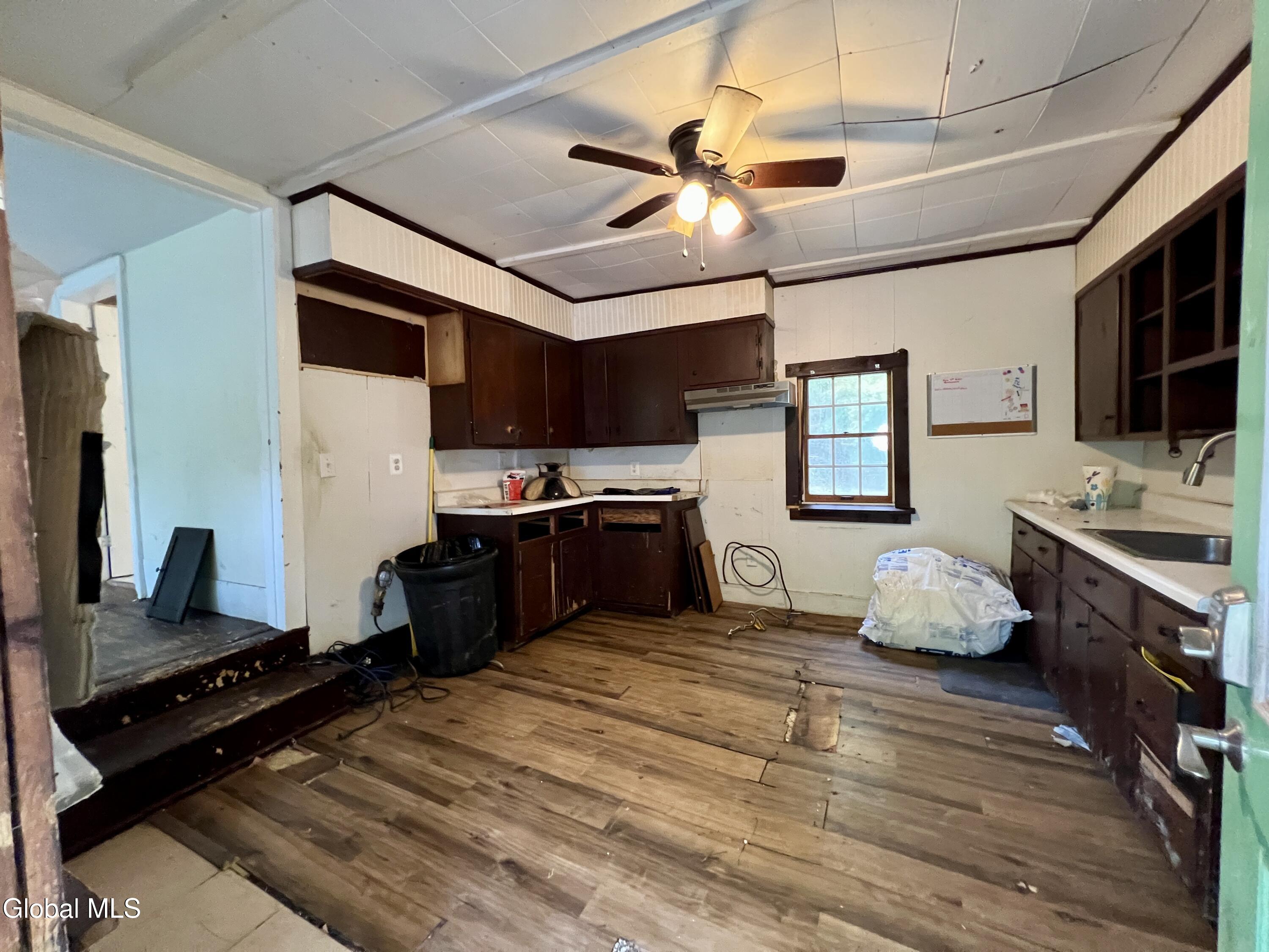 200 Davis Mount Road Oak Hill NY 12469